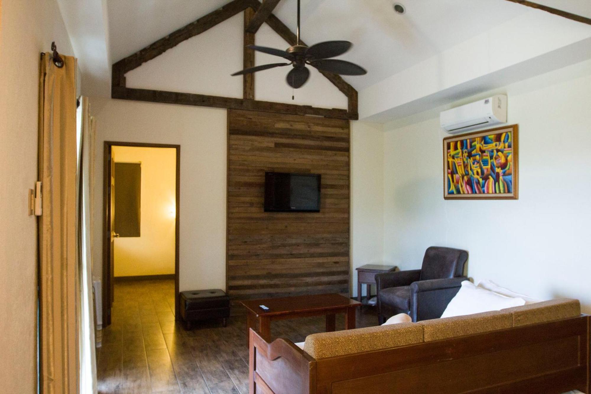 El Puerto Marina Beach Resort & Vacation Club Lingayen Εξωτερικό φωτογραφία